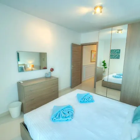 Modern, Large 3Bedroom, Spectacular Views Goslm-9 Sliema Exterior photo