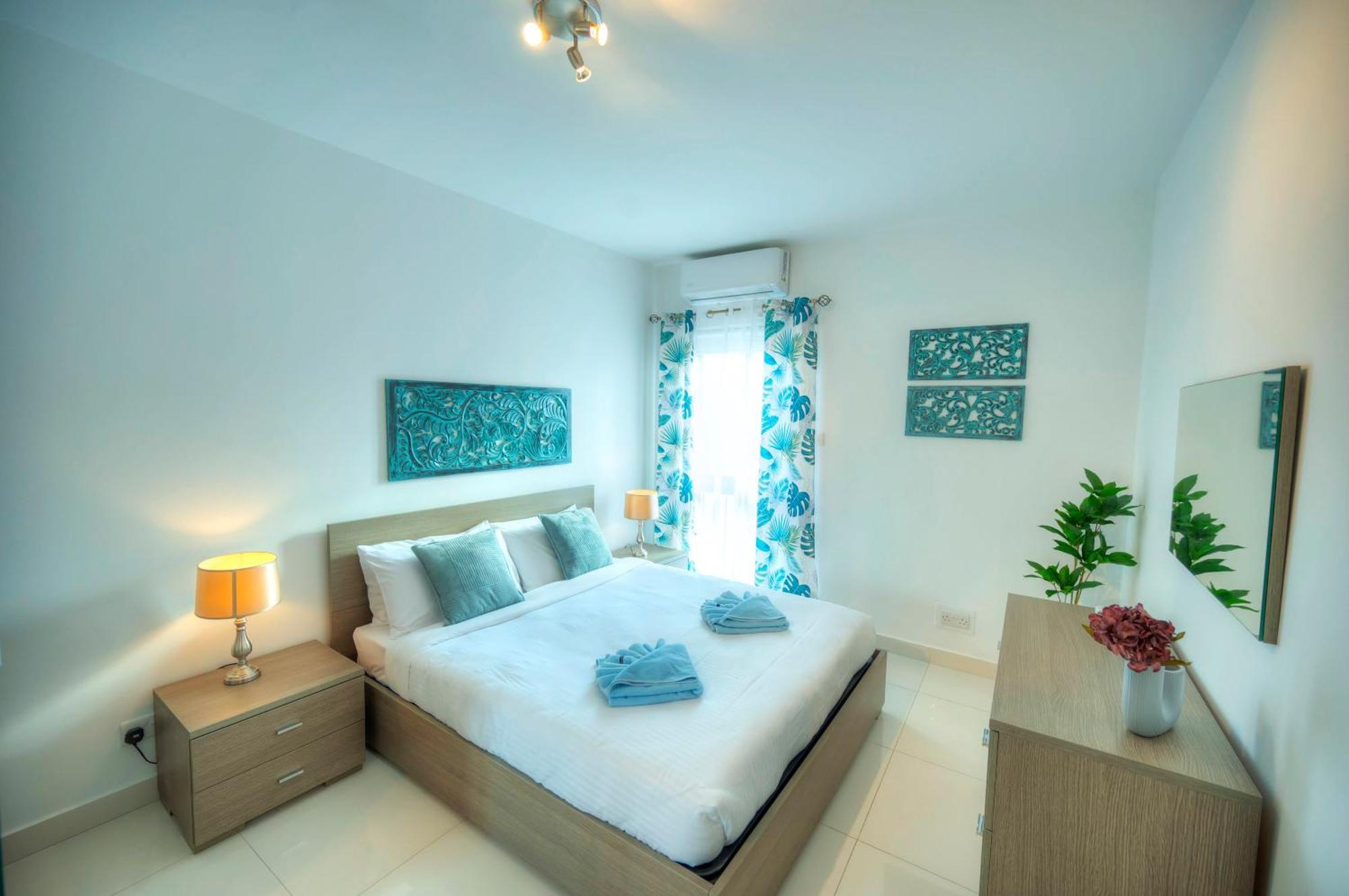 Apartment Modern, Large 3bedroom, Spectacular Views Goslm-9 Sliema