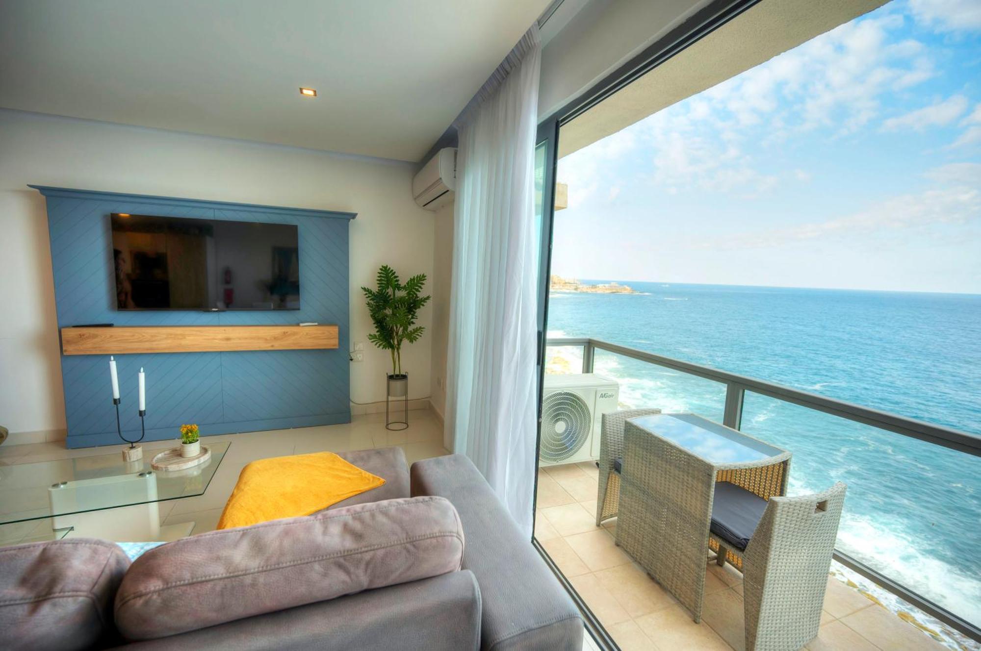 Apartment Modern, Large 3bedroom, Spectacular Views Goslm-9 *
