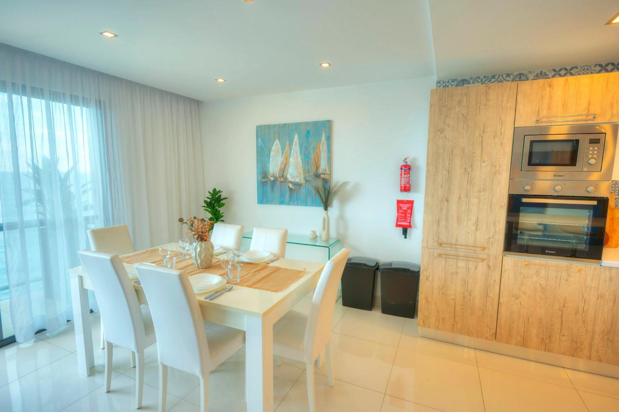 Appartamento Modern, Large 3bedroom, Spectacular Views Goslm-9 *
