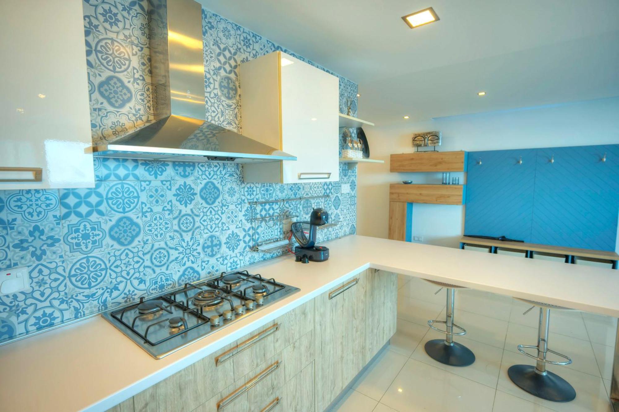 Apartment Modern, Large 3bedroom, Spectacular Views Goslm-9 *